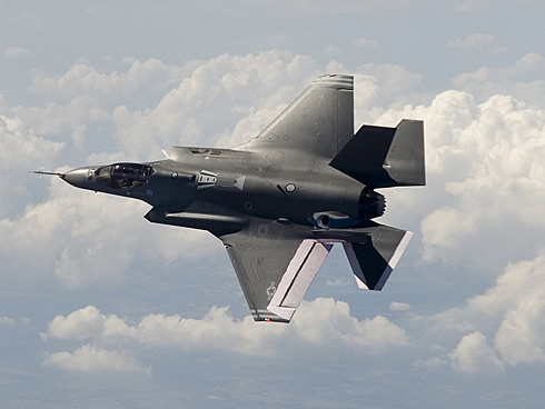 Discuţii la Pentagon: părţi din F-35 au fost fabricate în China